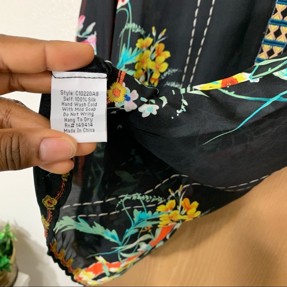 JOHNNY WAS EULIA SILK FLORAL TUNIC BLOUSE TOP - Picture 12 of 13